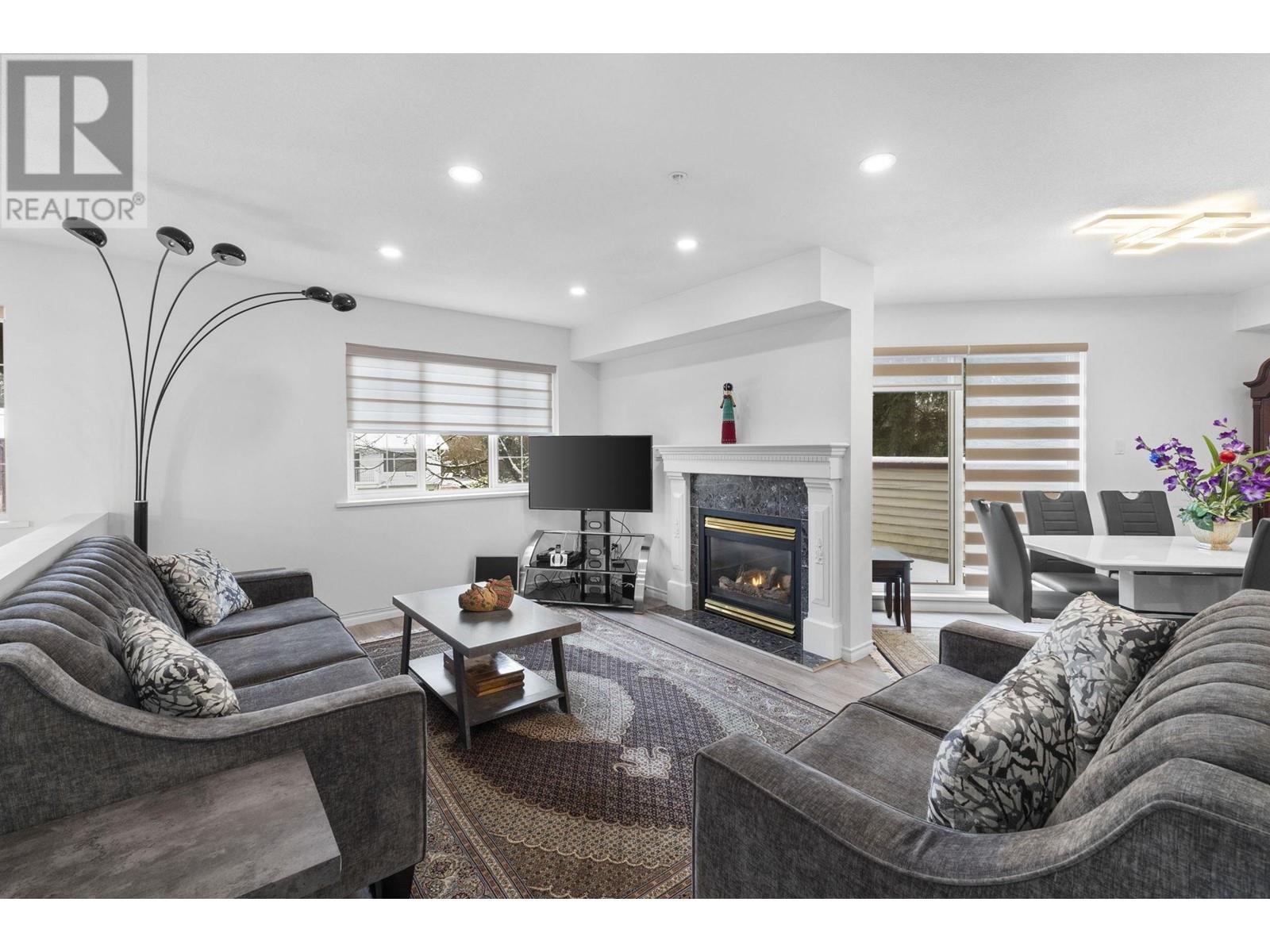 11 2615 Shaftsbury Avenue, Port Coquitlam, British Columbia  V3C 6N1 - Photo 3 - R2972297