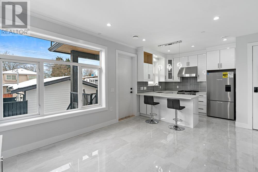 6749 Knight Street, Vancouver, British Columbia  V5P 2W4 - Photo 9 - R2971953
