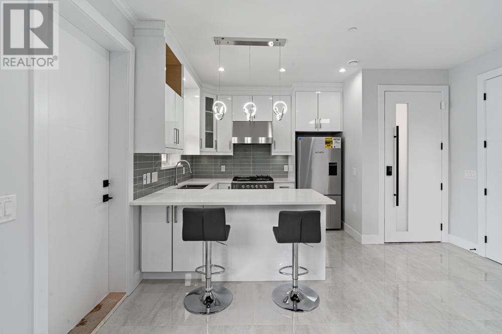 6749 Knight Street, Vancouver, British Columbia  V5P 2W4 - Photo 6 - R2971953