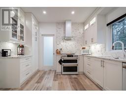 10992 241 STREET, Maple Ridge, British Columbia