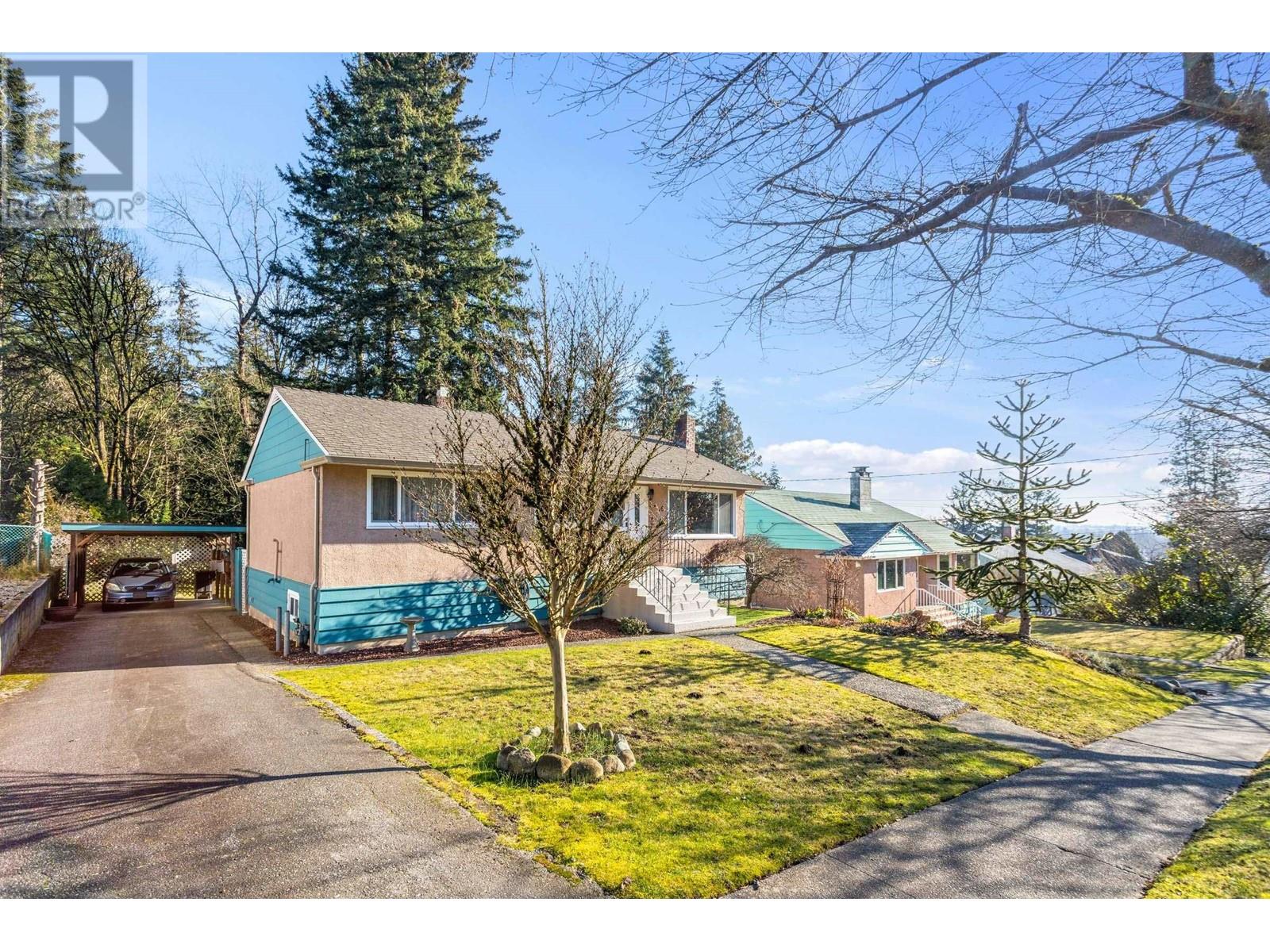Property at 8222 JOFFRE AVENUE image 2