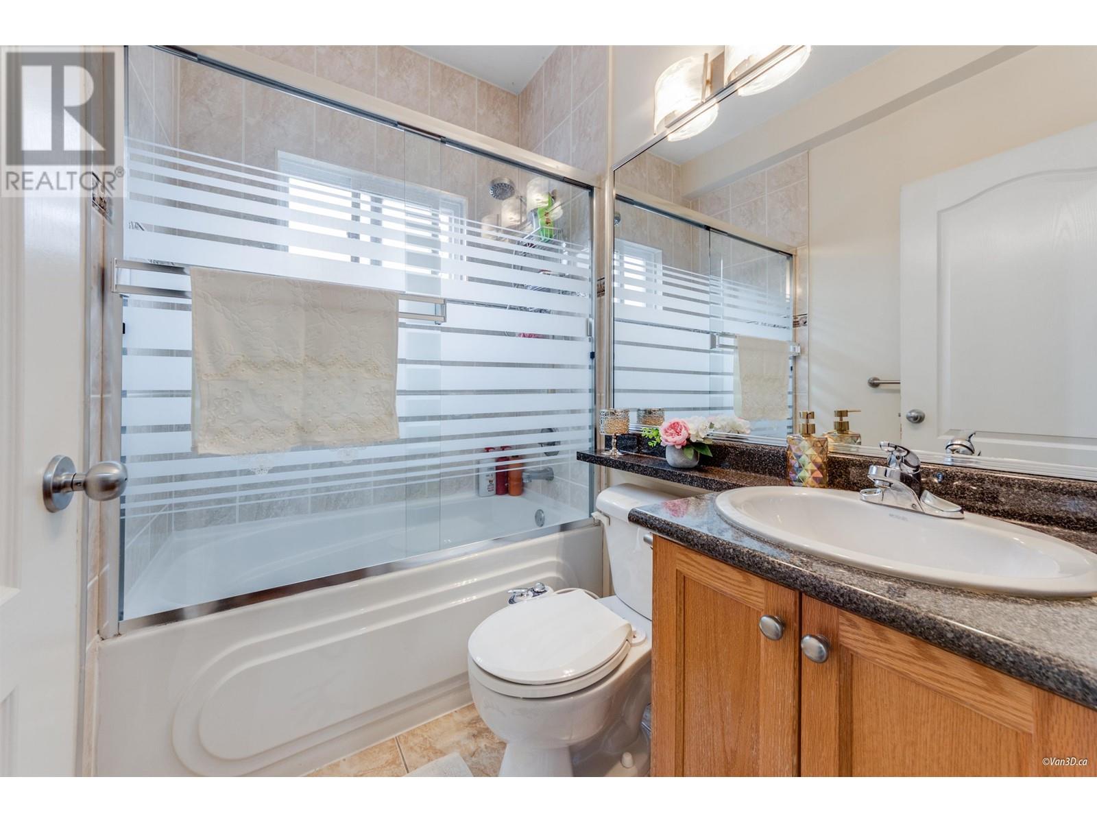2048 E 1st Avenue, Vancouver, British Columbia  V5N 1B5 - Photo 11 - R2971062