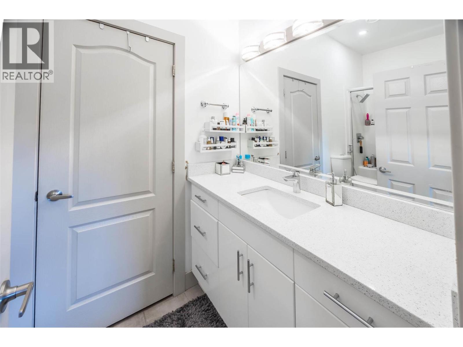 11938 Oceola Road, Lake Country, British Columbia  V4V 1H1 - Photo 19 - 10336857