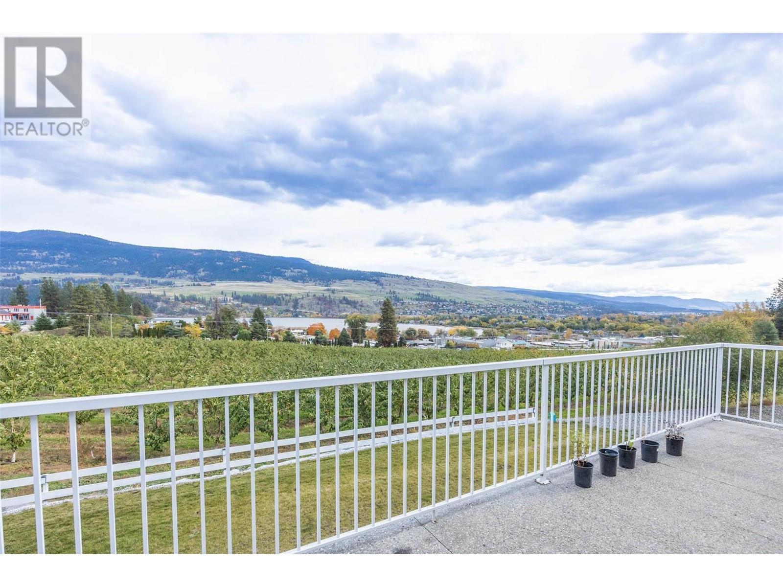 11938 Oceola Road, Lake Country, British Columbia  V4V 1H1 - Photo 31 - 10336857