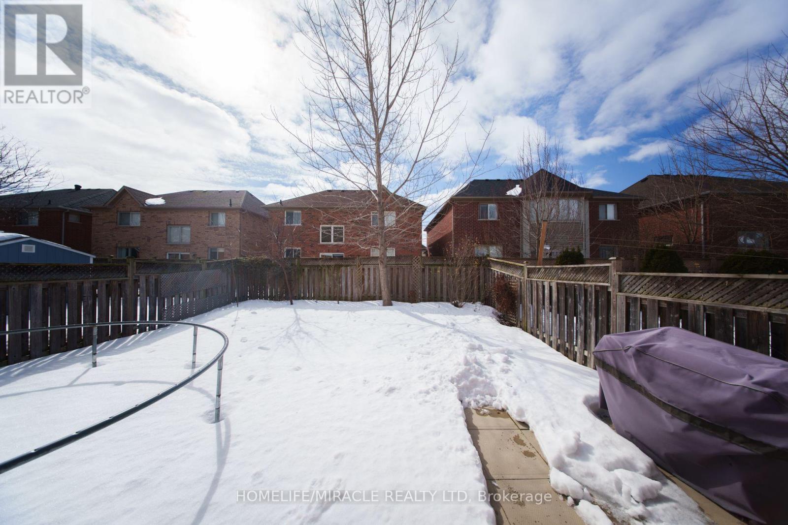 4792 Glasshill Grove, Mississauga, Ontario  L5M 7R5 - Photo 47 - W11997103