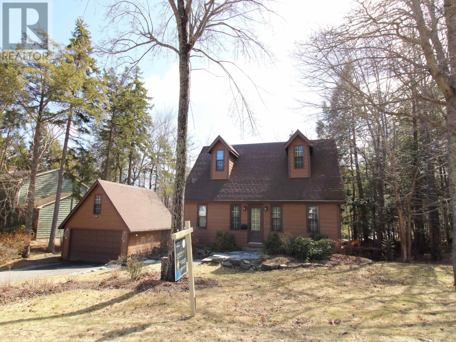 6 Mill Court, Bedford, Nova Scotia  B4A 3A9 - Photo 1 - 202501321