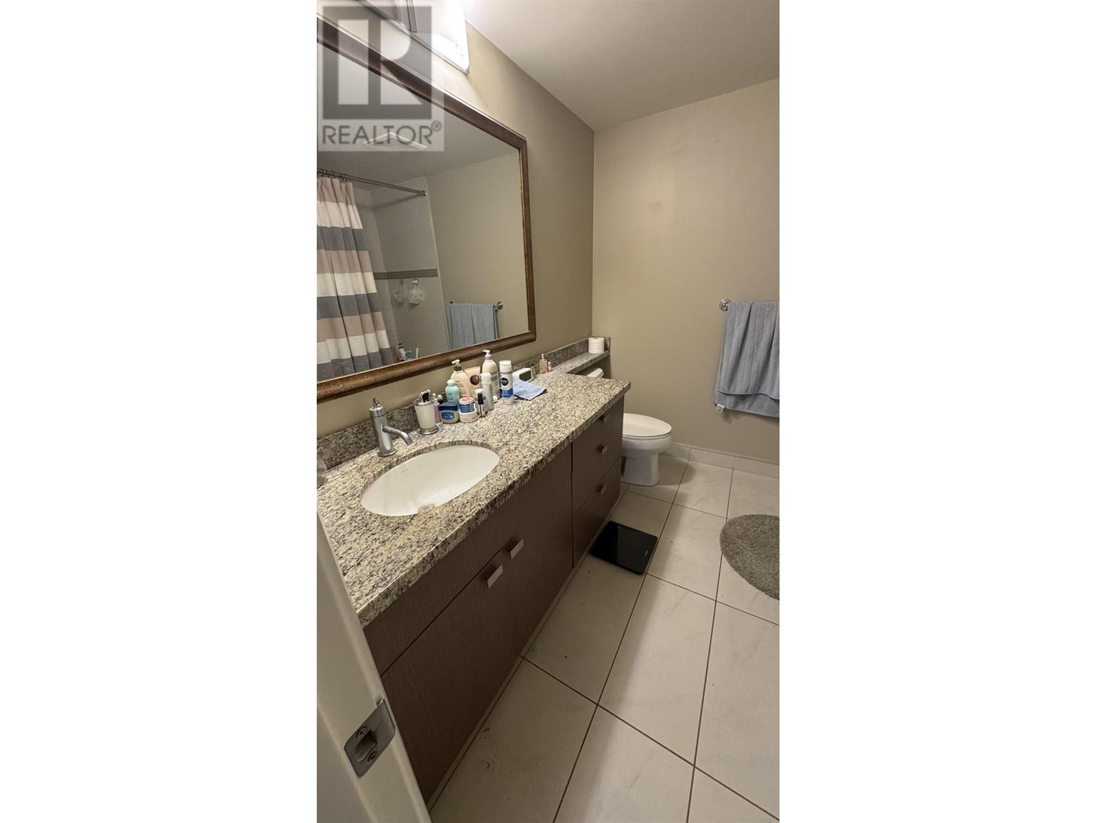 2305 888 Carnarvon Street, New Westminster, British Columbia  V3M 0C6 - Photo 5 - R2971803