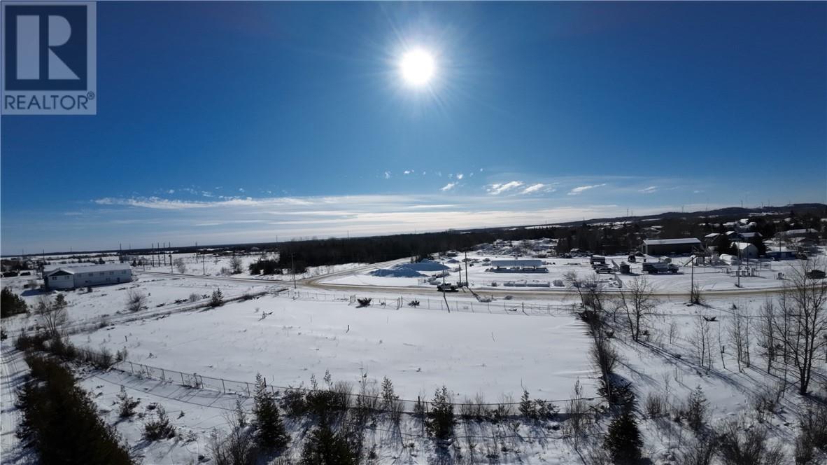 74 Vankoughnet Street E, Little Current, Ontario  P0P 1K0 - Photo 12 - 2120974