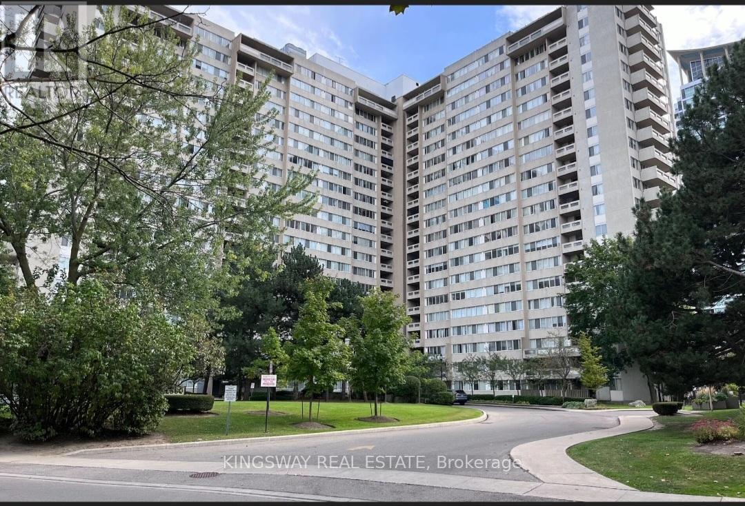 Property at 2003 - 3590 KANEFF CRESCENT image 2