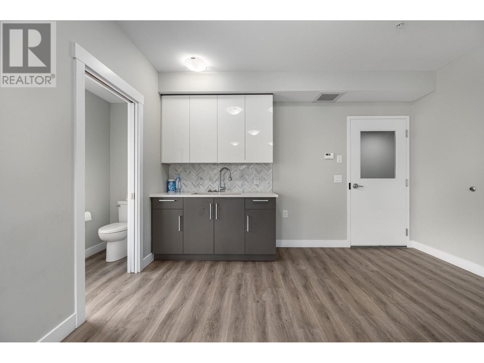 1883 Water Street Unit# 201, Kelowna, British Columbia  V1Y 1K4 - Photo 32 - 10336682