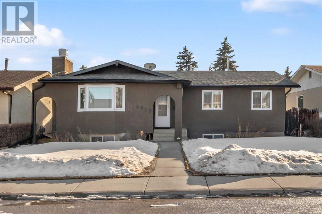 Property at 4919 Marcombe Road NE image 1