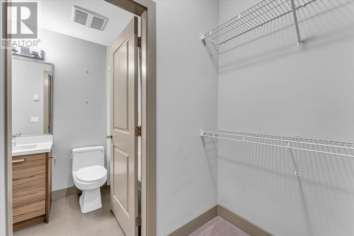 Listing Picture 21 of 29 : 103 6875 DUNBLANE AVENUE, Burnaby / 本拿比 - 魯藝地產 Yvonne Lu Group - MLS Medallion Club Member