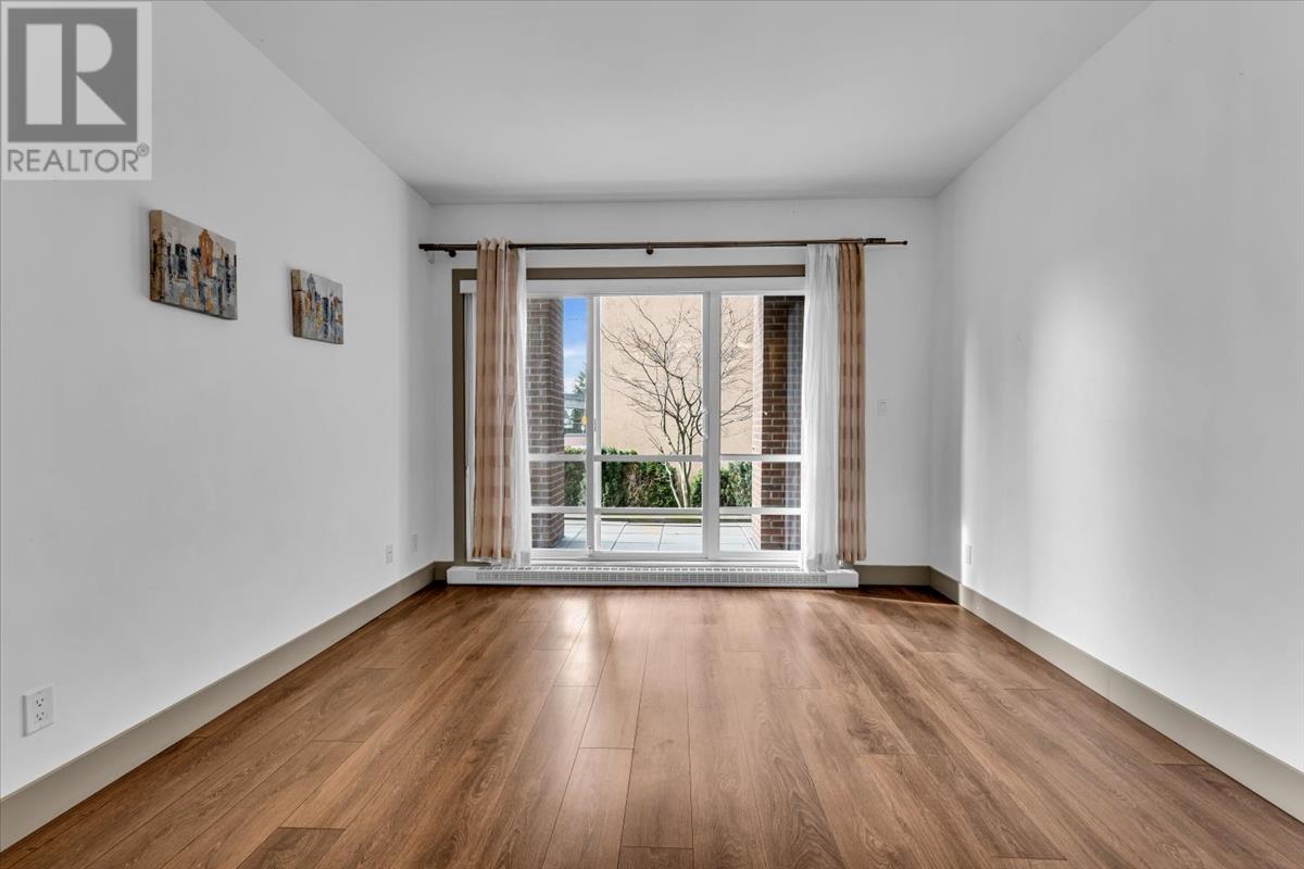 Listing Picture 4 of 29 : 103 6875 DUNBLANE AVENUE, Burnaby / 本拿比 - 魯藝地產 Yvonne Lu Group - MLS Medallion Club Member