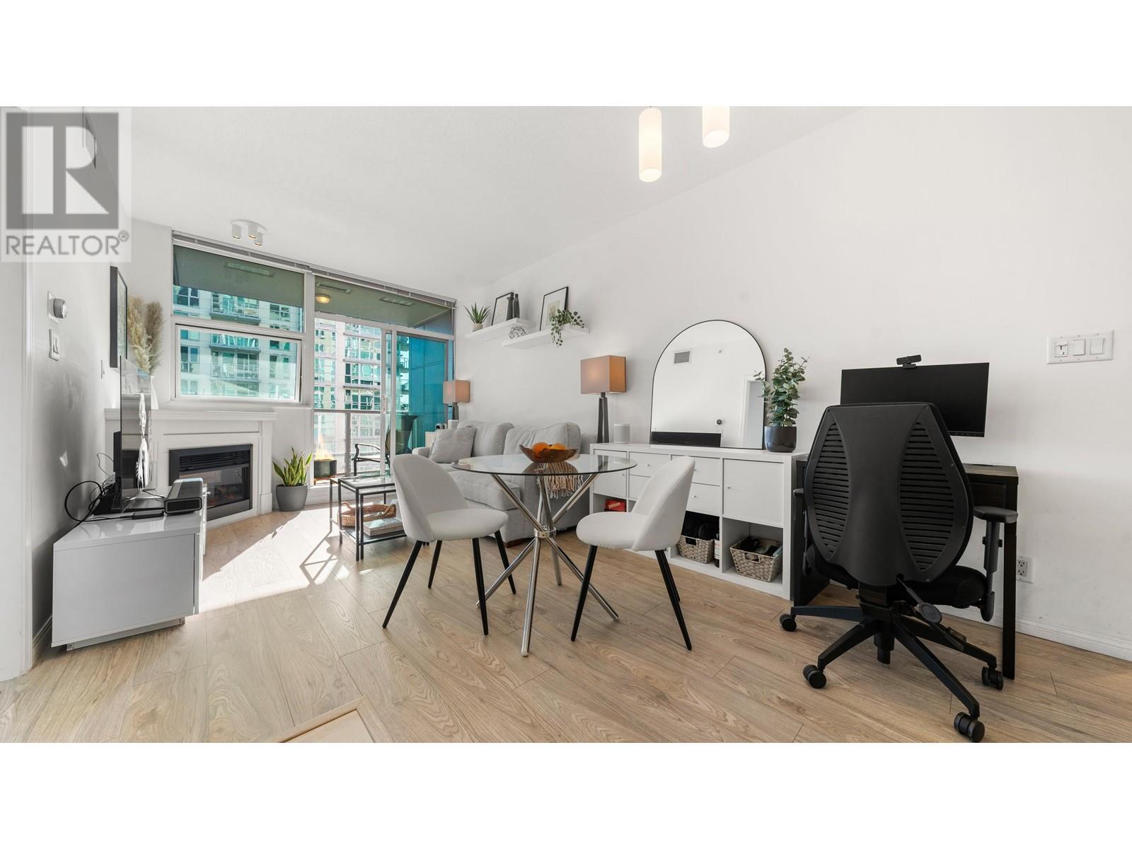 704 168 E Esplanade Avenue, North Vancouver, British Columbia  V7L 4X8 - Photo 16 - R2972319