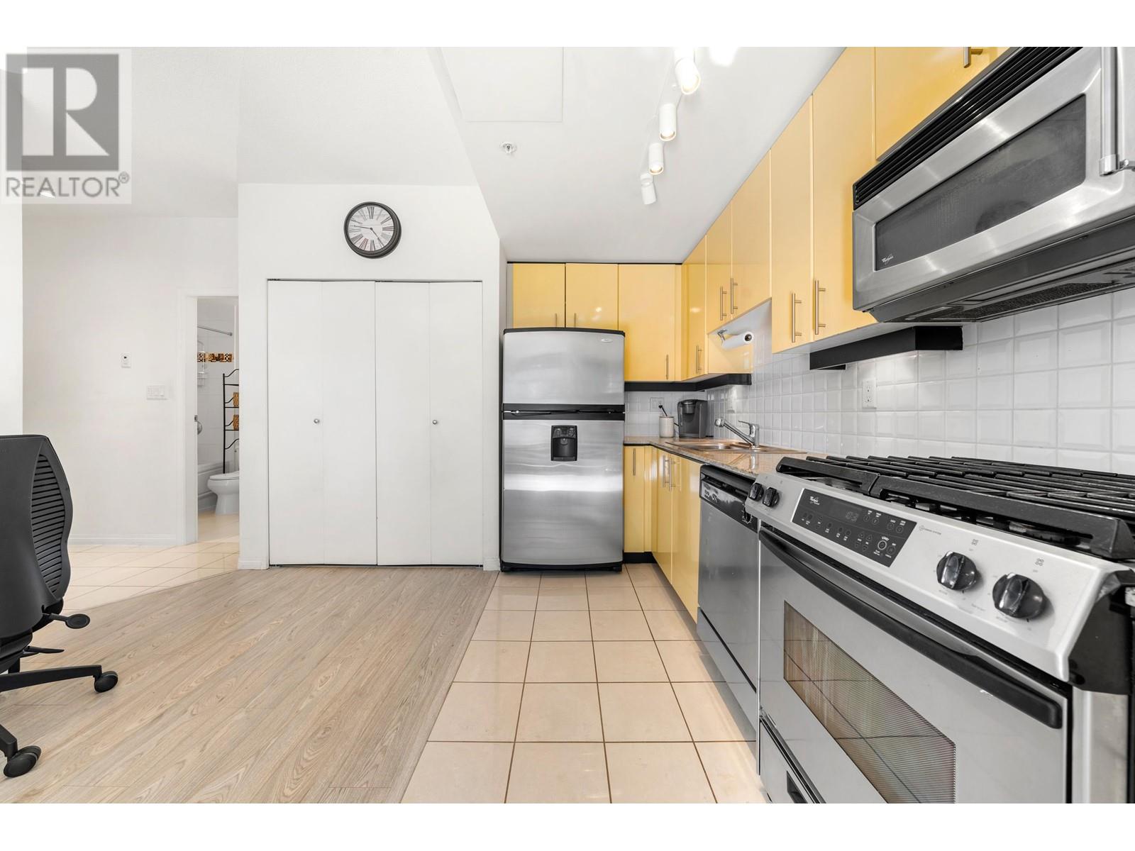 704 168 E Esplanade Avenue, North Vancouver, British Columbia  V7L 4X8 - Photo 20 - R2972319