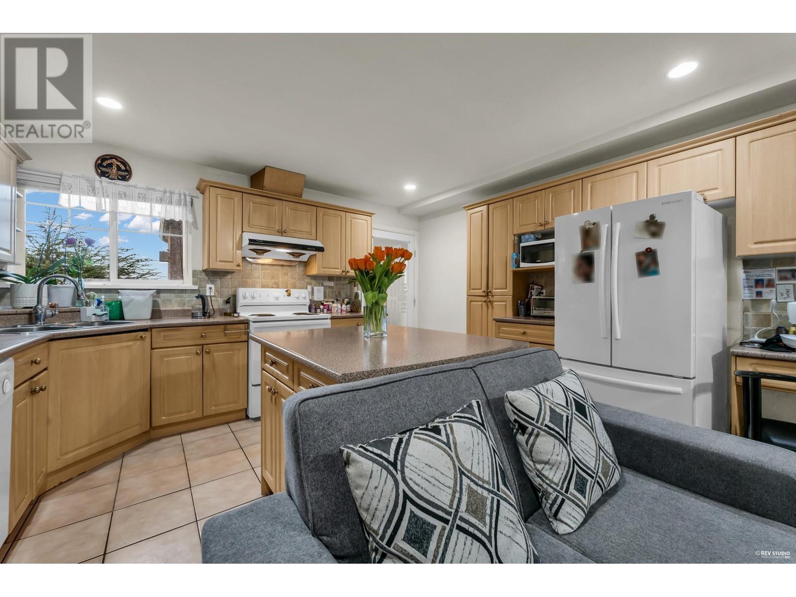 2820 Boundary Road, Burnaby, British Columbia  V5M 3Z8 - Photo 15 - R2972326