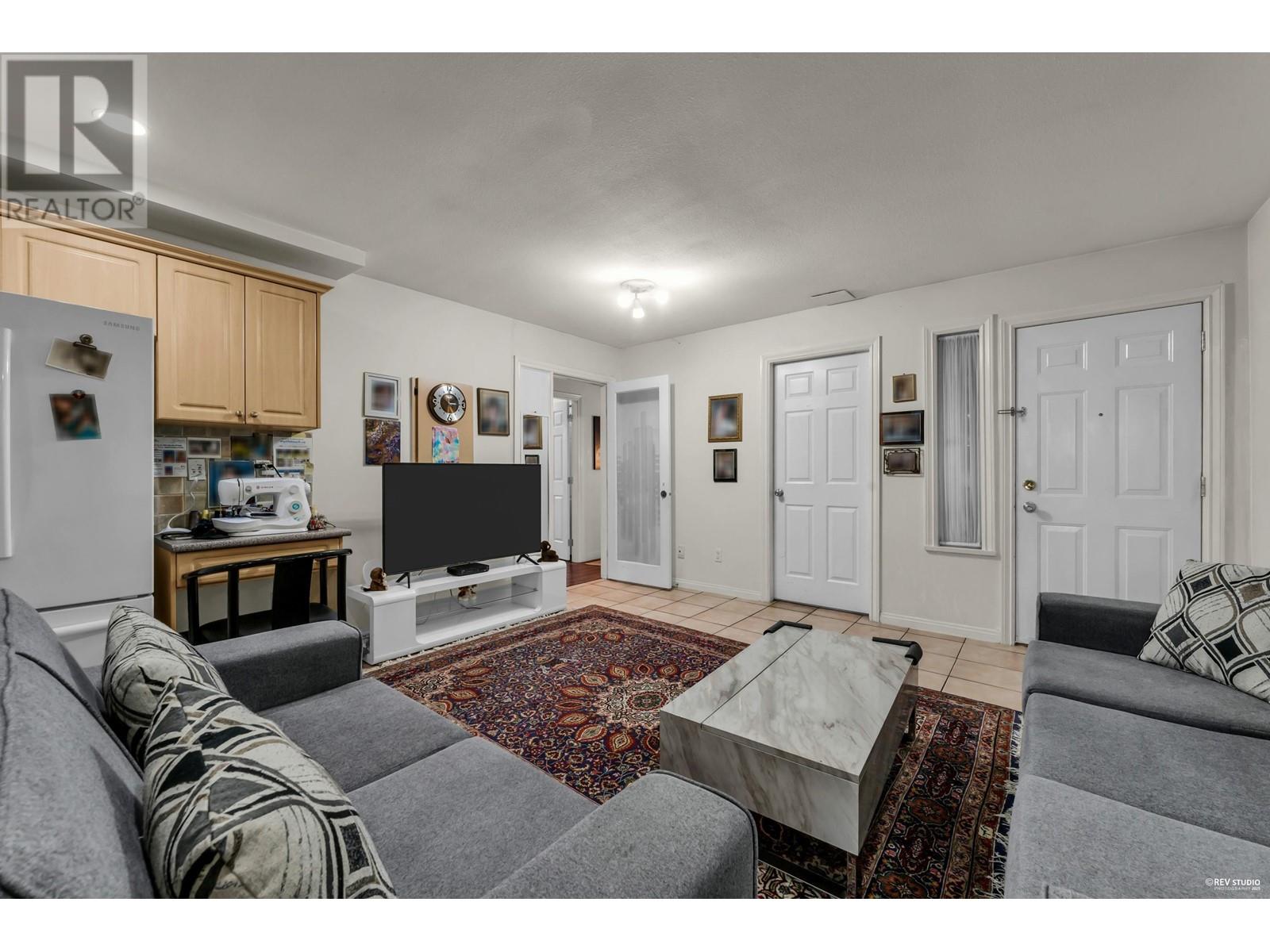 2820 Boundary Road, Burnaby, British Columbia  V5M 3Z8 - Photo 17 - R2972326