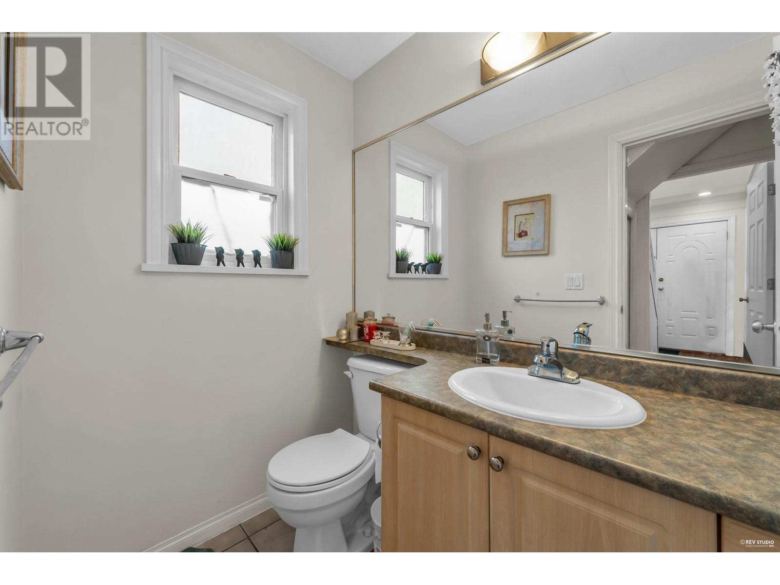2820 Boundary Road, Burnaby, British Columbia  V5M 3Z8 - Photo 34 - R2972326
