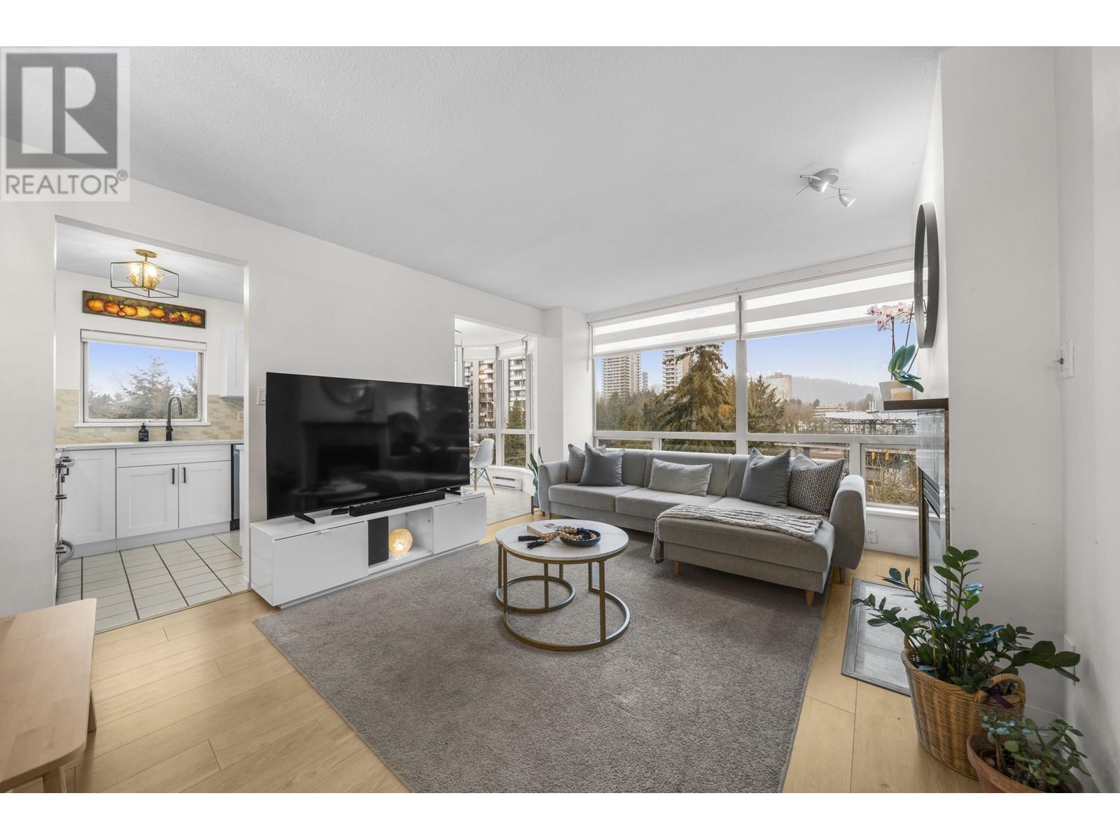 905 9633 MANCHESTER DRIVE, Burnaby