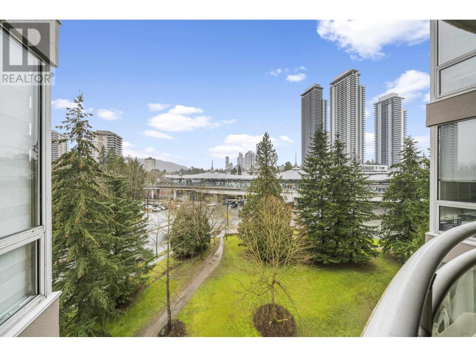 Listing Picture 14 of 29 : 905 9633 MANCHESTER DRIVE, Burnaby / 本拿比 - 魯藝地產 Yvonne Lu Group - MLS Medallion Club Member