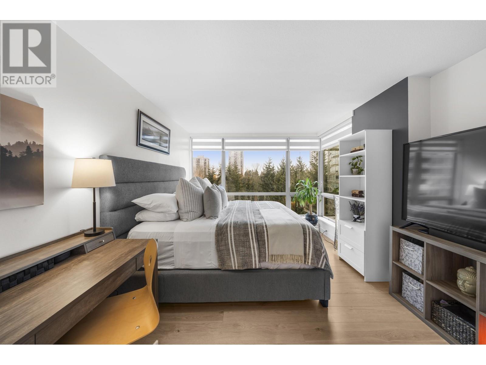 Listing Picture 22 of 29 : 905 9633 MANCHESTER DRIVE, Burnaby / 本拿比 - 魯藝地產 Yvonne Lu Group - MLS Medallion Club Member