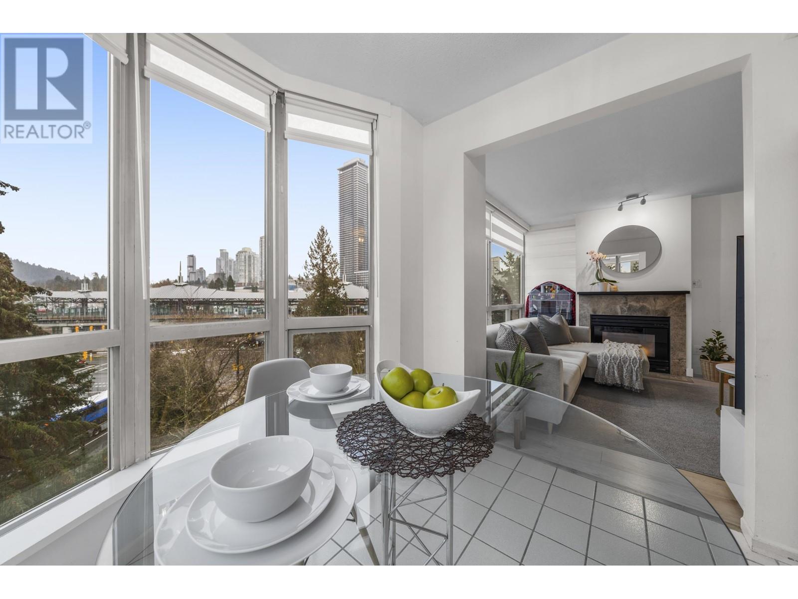 Listing Picture 7 of 29 : 905 9633 MANCHESTER DRIVE, Burnaby / 本拿比 - 魯藝地產 Yvonne Lu Group - MLS Medallion Club Member