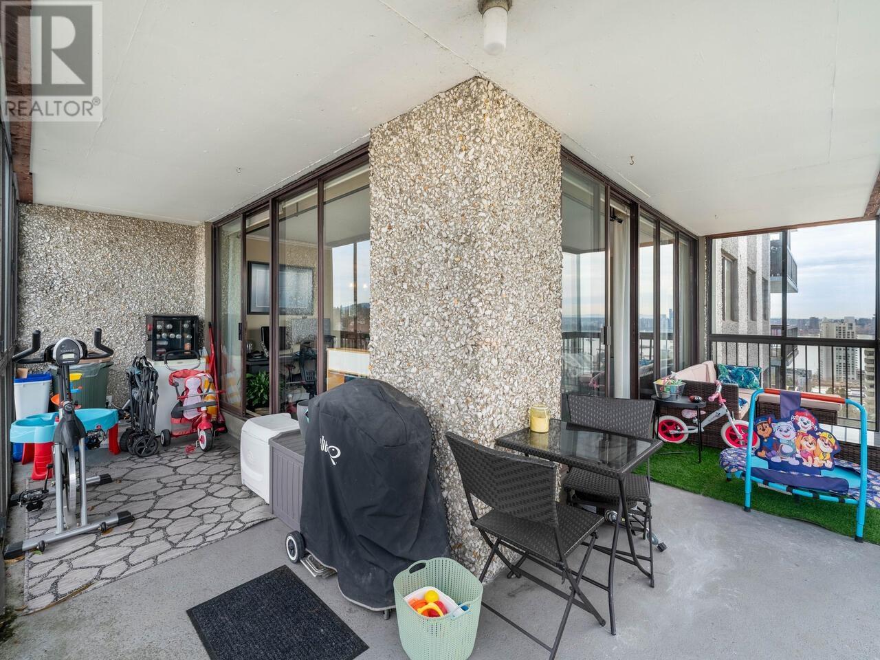 1402 114 W Keith Road, North Vancouver, British Columbia  V7M 3C9 - Photo 13 - R2972359