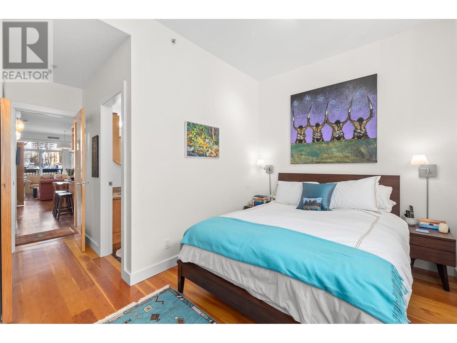 Listing Picture 25 of 40 : 201 2515 ONTARIO STREET, Vancouver / 溫哥華 - 魯藝地產 Yvonne Lu Group - MLS Medallion Club Member