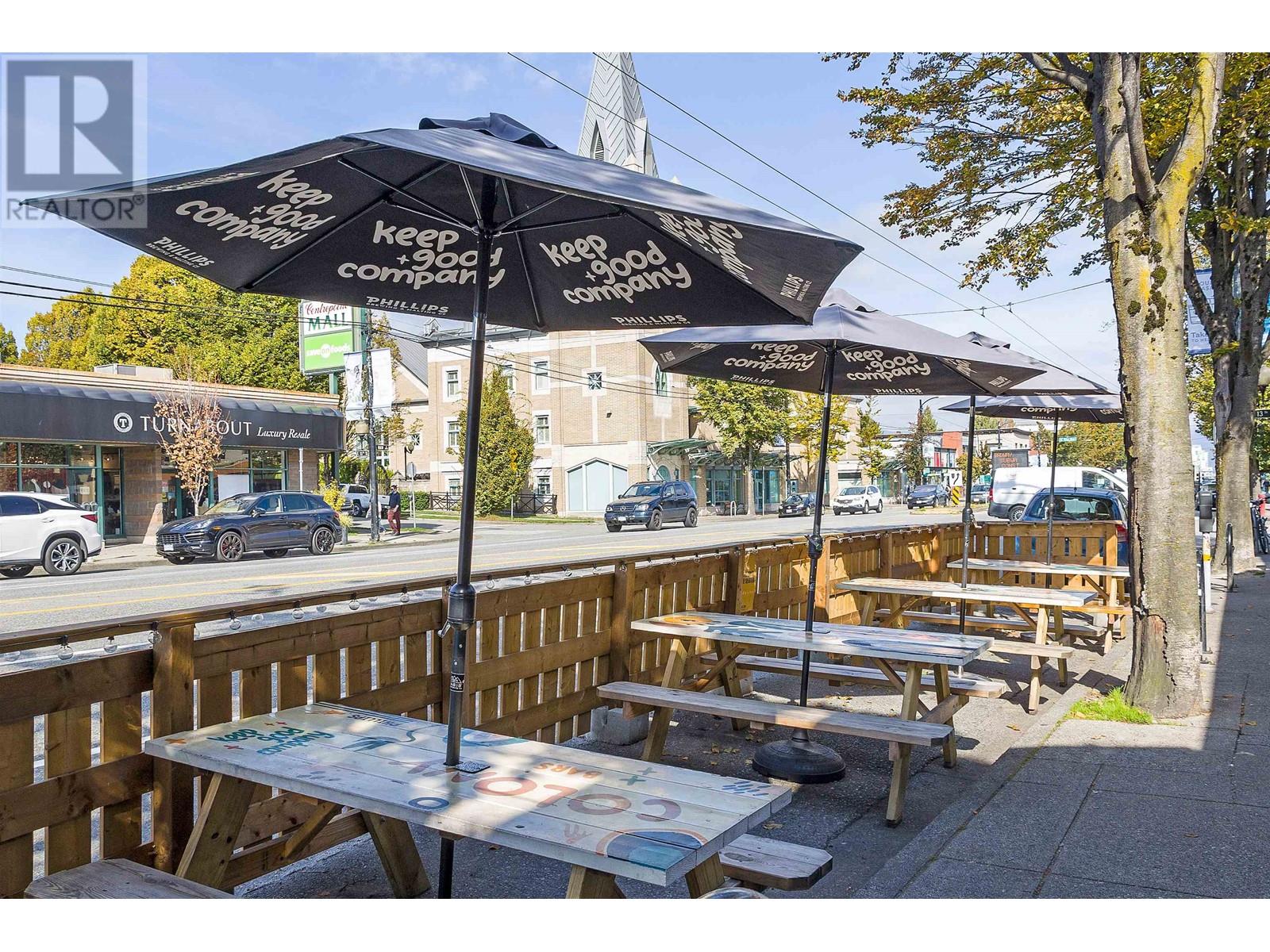 Listing Picture 38 of 40 : 201 2515 ONTARIO STREET, Vancouver / 溫哥華 - 魯藝地產 Yvonne Lu Group - MLS Medallion Club Member