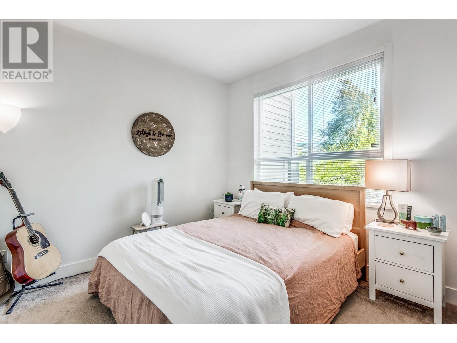Listing Picture 12 of 34 : 220 5788 SIDLEY STREET, Burnaby / 本拿比 - 魯藝地產 Yvonne Lu Group - MLS Medallion Club Member
