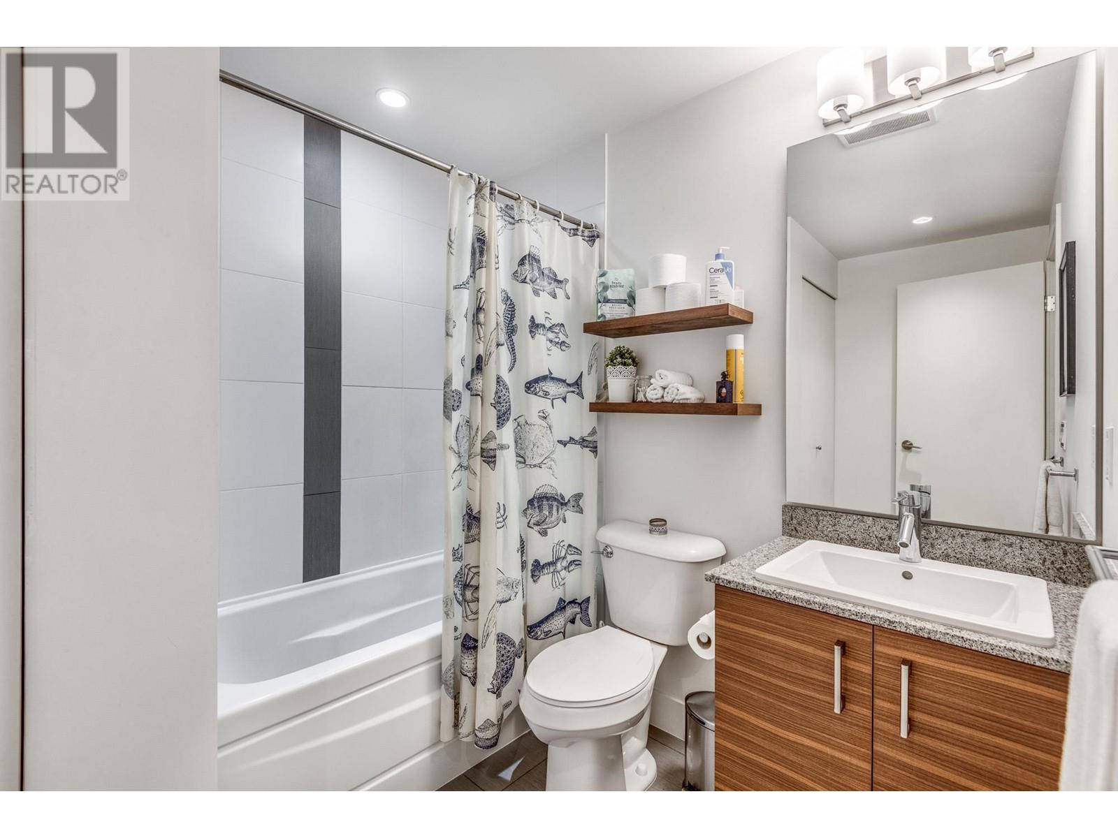 Listing Picture 14 of 34 : 220 5788 SIDLEY STREET, Burnaby / 本拿比 - 魯藝地產 Yvonne Lu Group - MLS Medallion Club Member