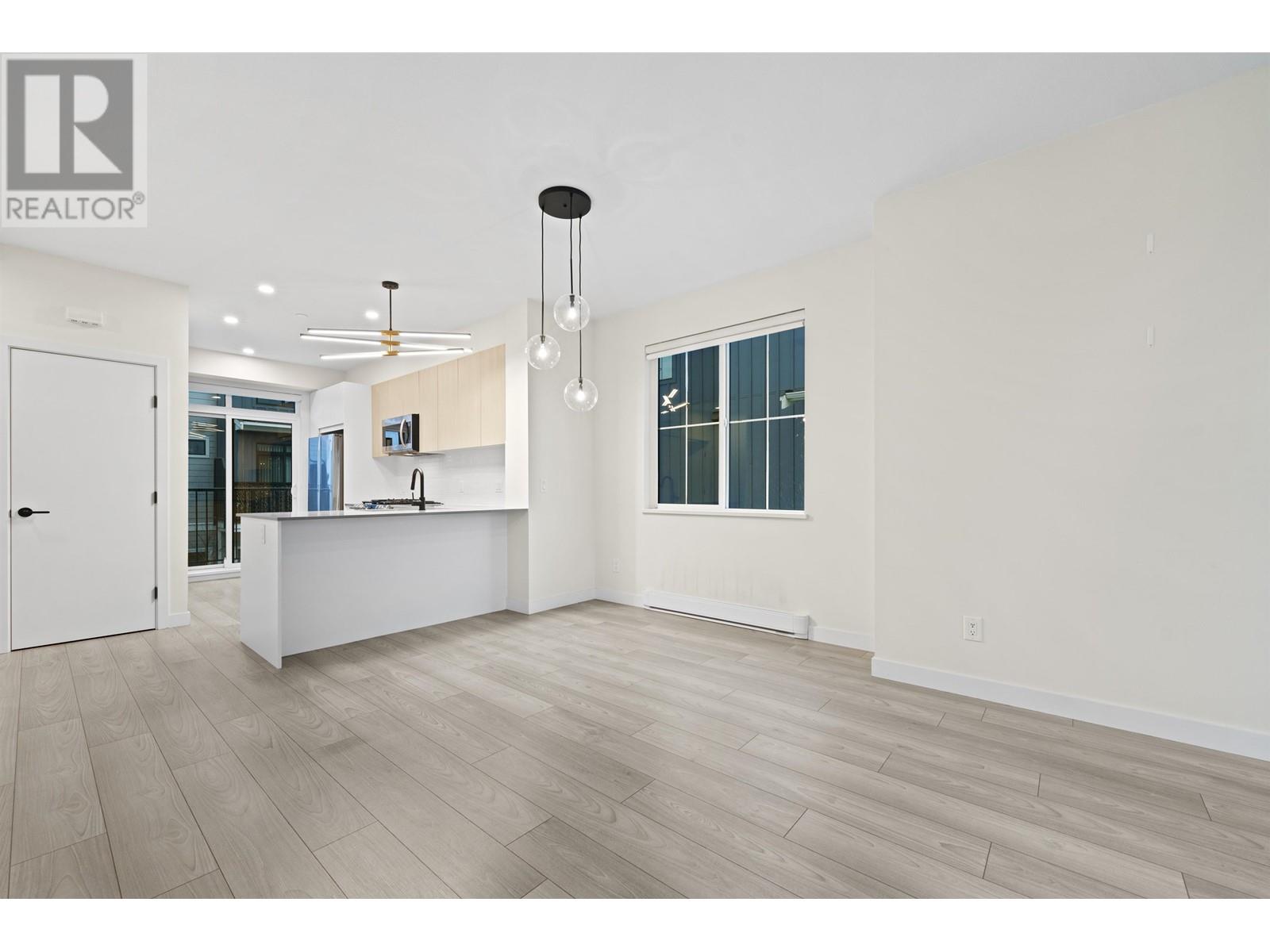 31 488 Furness Street, New Westminster, British Columbia  V3M 0M1 - Photo 3 - R2972406