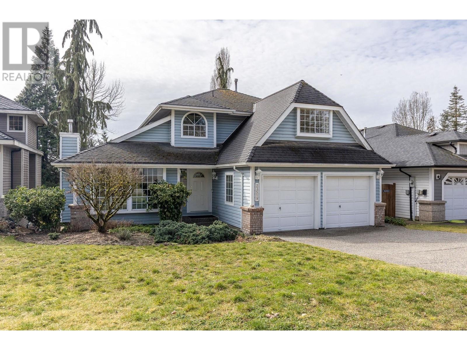 23519 Tamarack Lane, Maple Ridge, British Columbia  V2W 1B1 - Photo 2 - R2972334