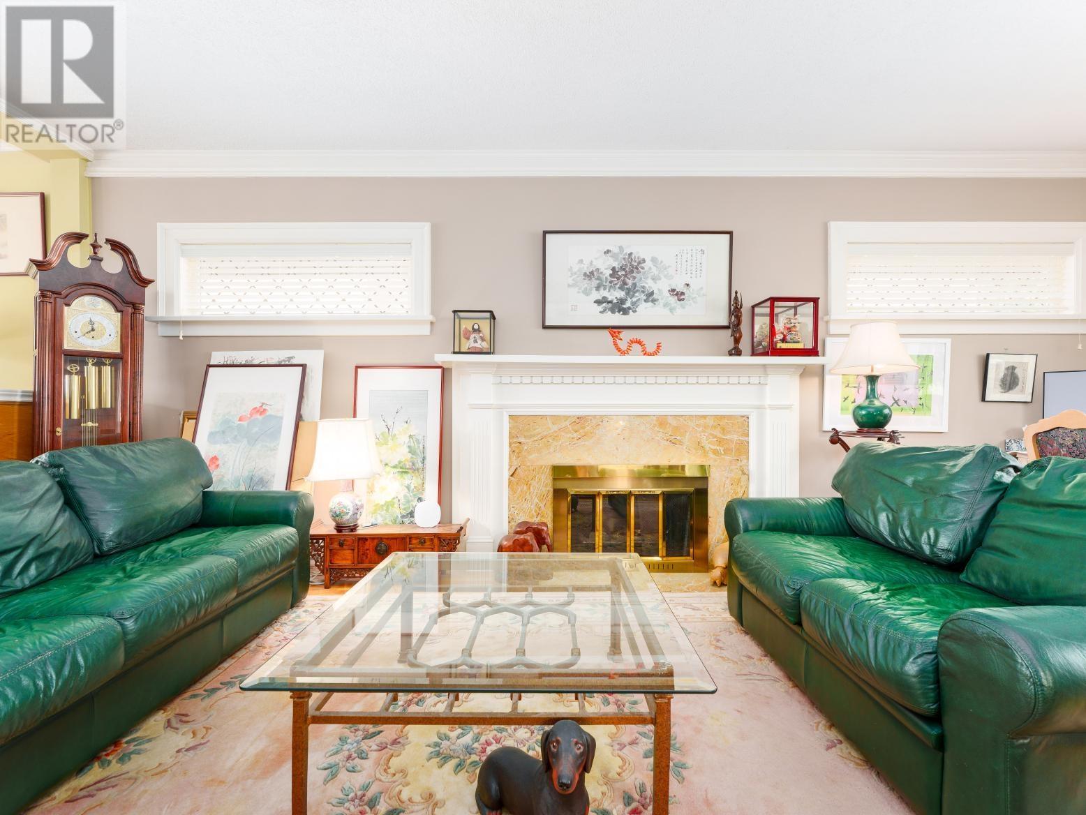 Property at 1450 W 40TH AVENUE image 5