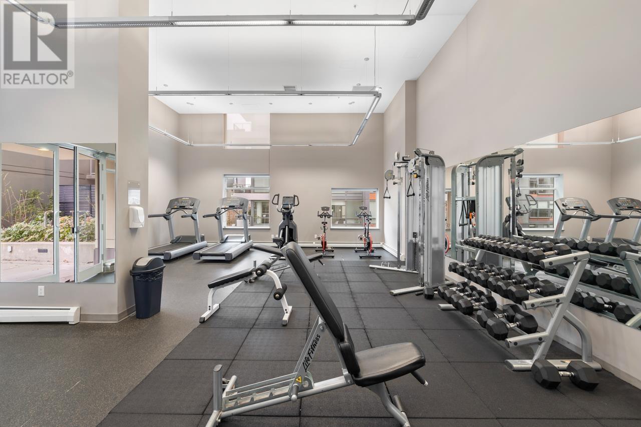 Listing Picture 17 of 25 : 1101 1708 COLUMBIA STREET, Vancouver / 溫哥華 - 魯藝地產 Yvonne Lu Group - MLS Medallion Club Member