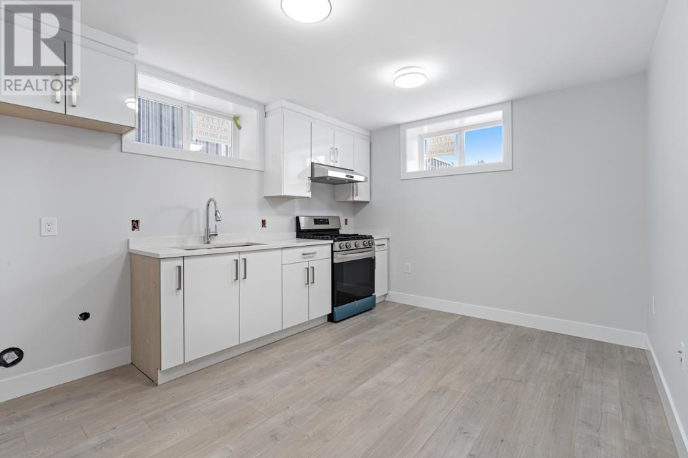 6751 Knight Street, Vancouver, British Columbia  V5P 2W4 - Photo 30 - R2972328