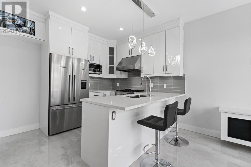6751 Knight Street, Vancouver, British Columbia  V5P 2W4 - Photo 8 - R2972328