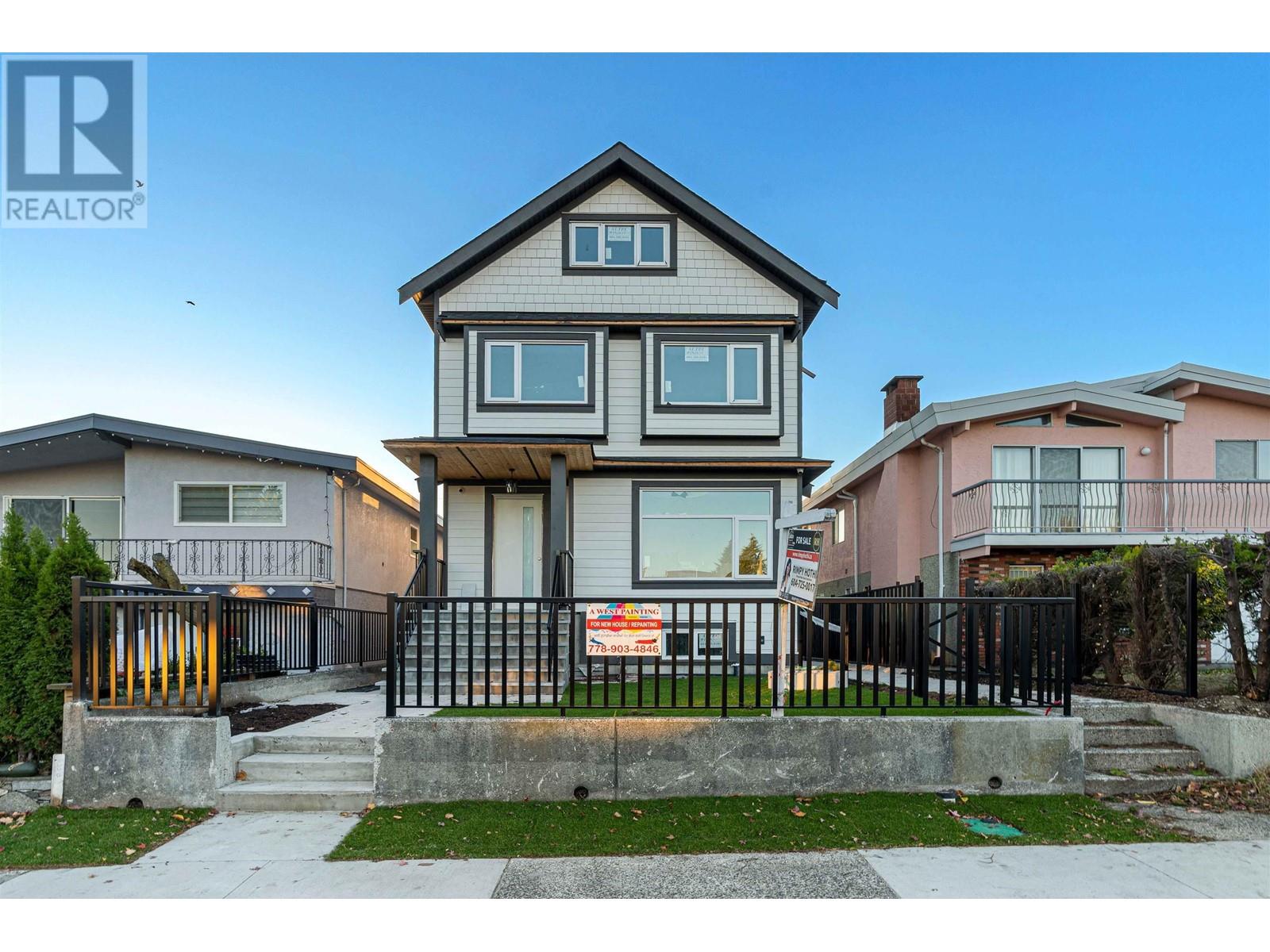 6751 Knight Street, Vancouver, British Columbia  V5P 2W4 - Photo 1 - R2972328