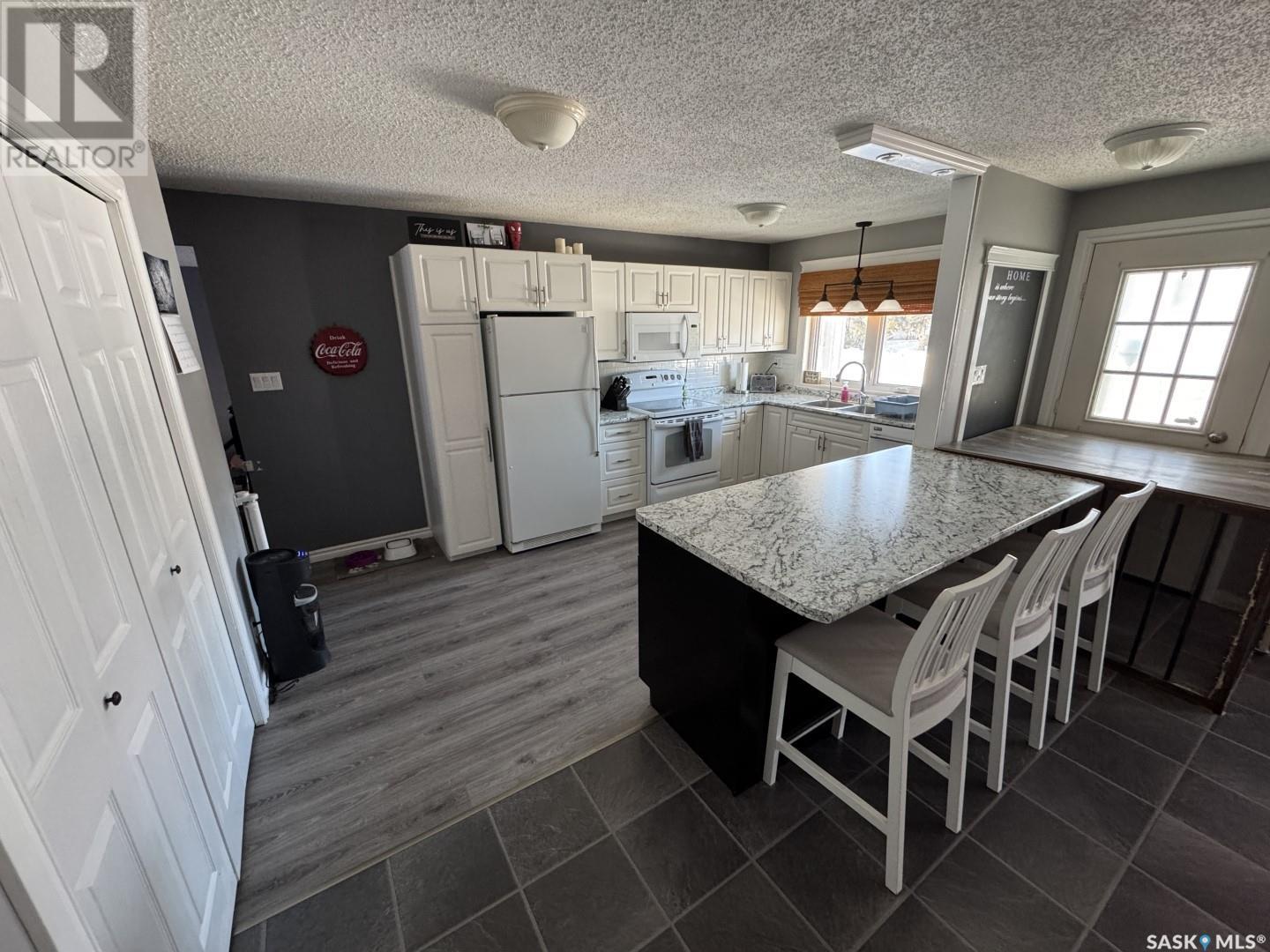 504 2nd Street W, Wilkie, Saskatchewan  S0K 4W0 - Photo 13 - SK996956