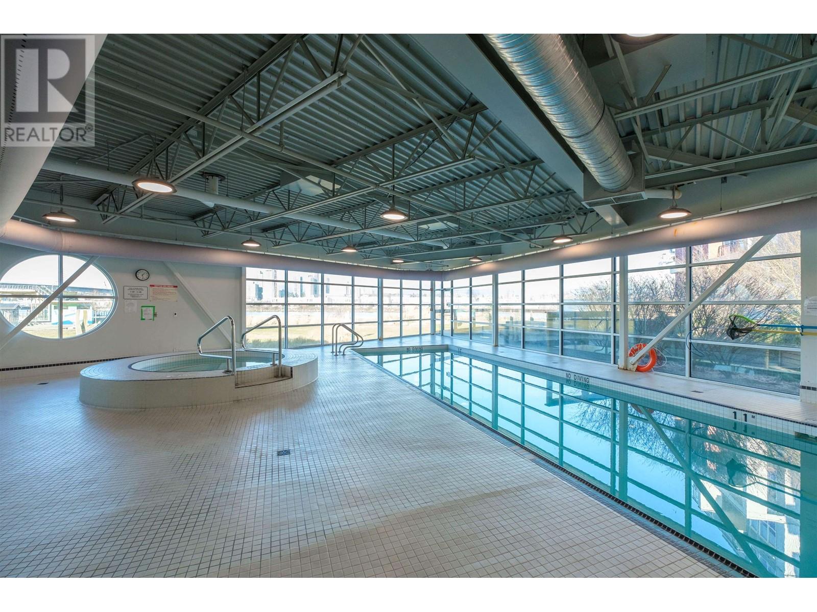 Listing Picture 38 of 40 : 509 10177 RIVER DRIVE, Richmond / 烈治文 - 魯藝地產 Yvonne Lu Group - MLS Medallion Club Member
