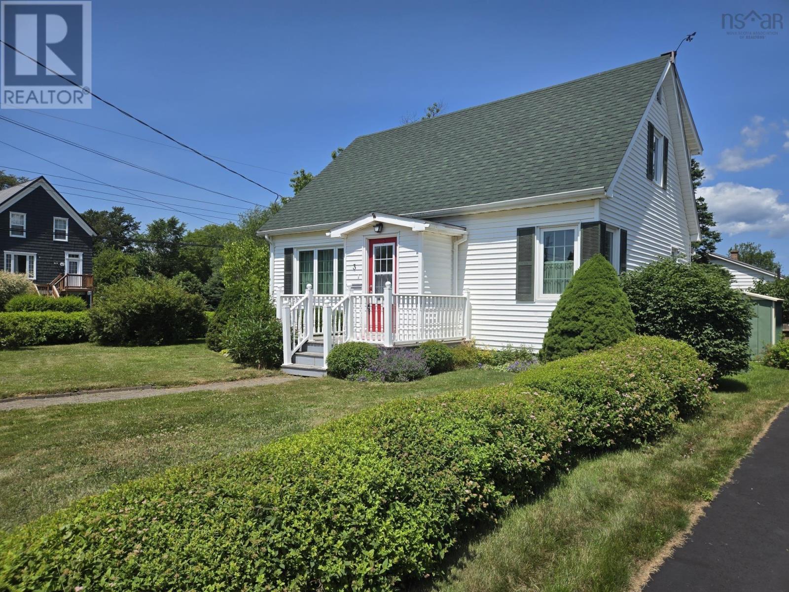 3 North Street, truro, Nova Scotia