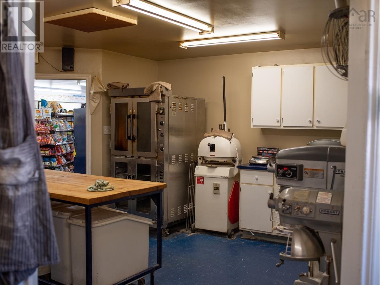 Po Box 33 33, Petit-De-Grat, Nova Scotia  B0E 2L0 - Photo 25 - 202503993