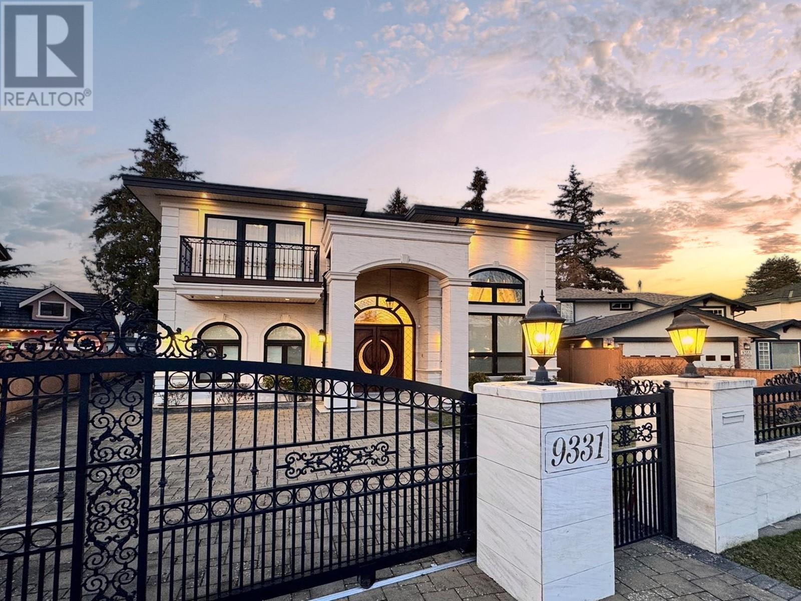 Listing Picture 2 of 40 : 9331 GLENACRES DRIVE, Richmond / 烈治文 - 魯藝地產 Yvonne Lu Group - MLS Medallion Club Member