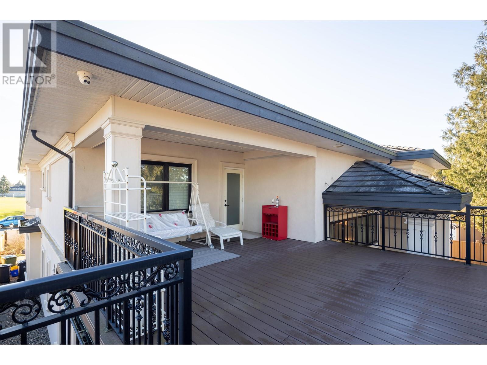 Listing Picture 37 of 40 : 9331 GLENACRES DRIVE, Richmond / 烈治文 - 魯藝地產 Yvonne Lu Group - MLS Medallion Club Member