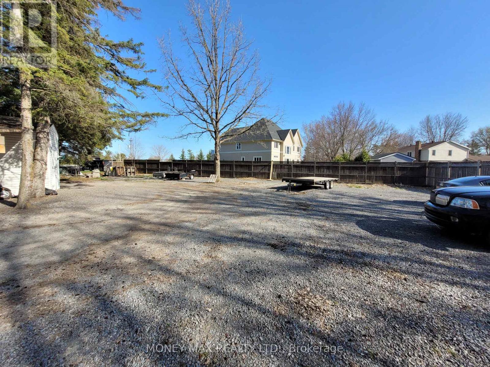 2952 Prince Of Wales Drive, Ottawa, Ontario  K2E 0B2 - Photo 5 - X11997637