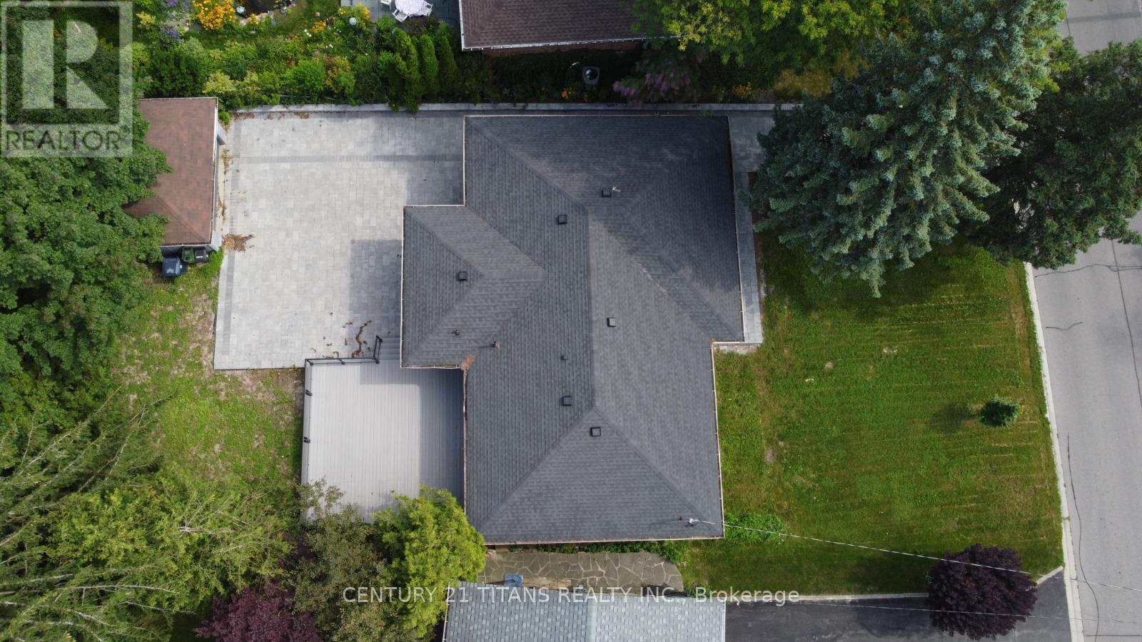 40 Hill Crescent, Toronto (Scarborough Village), Ontario  M1M 1J2 - Photo 3 - E11939521