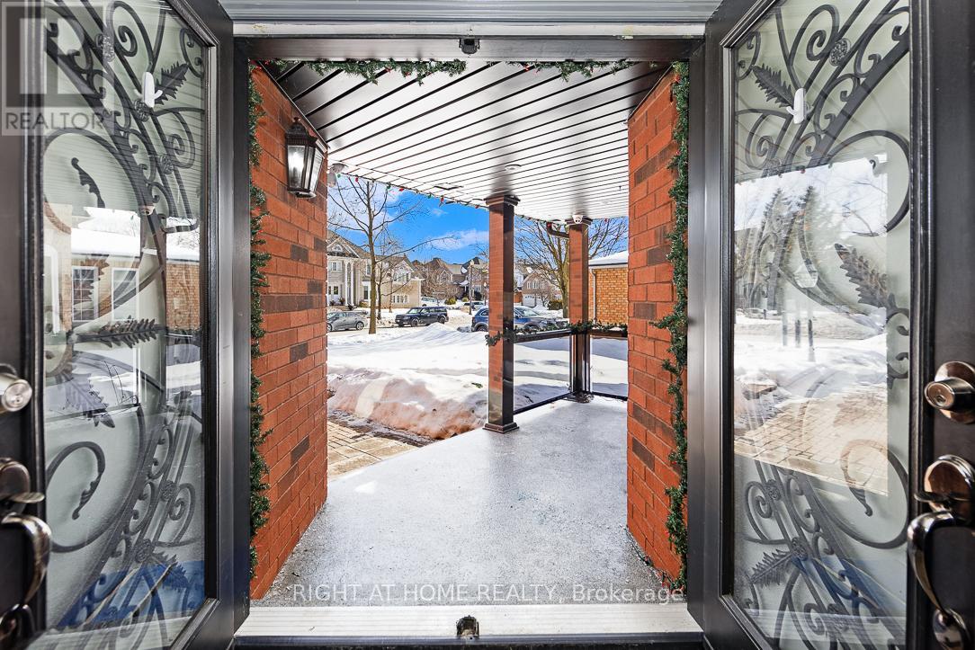 Property at 144 ELIZABETH STREET image 3