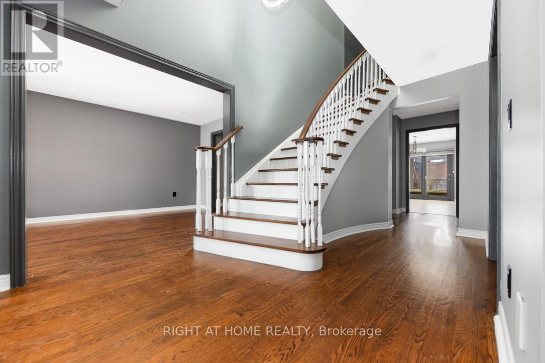 Property at 144 ELIZABETH STREET image 4