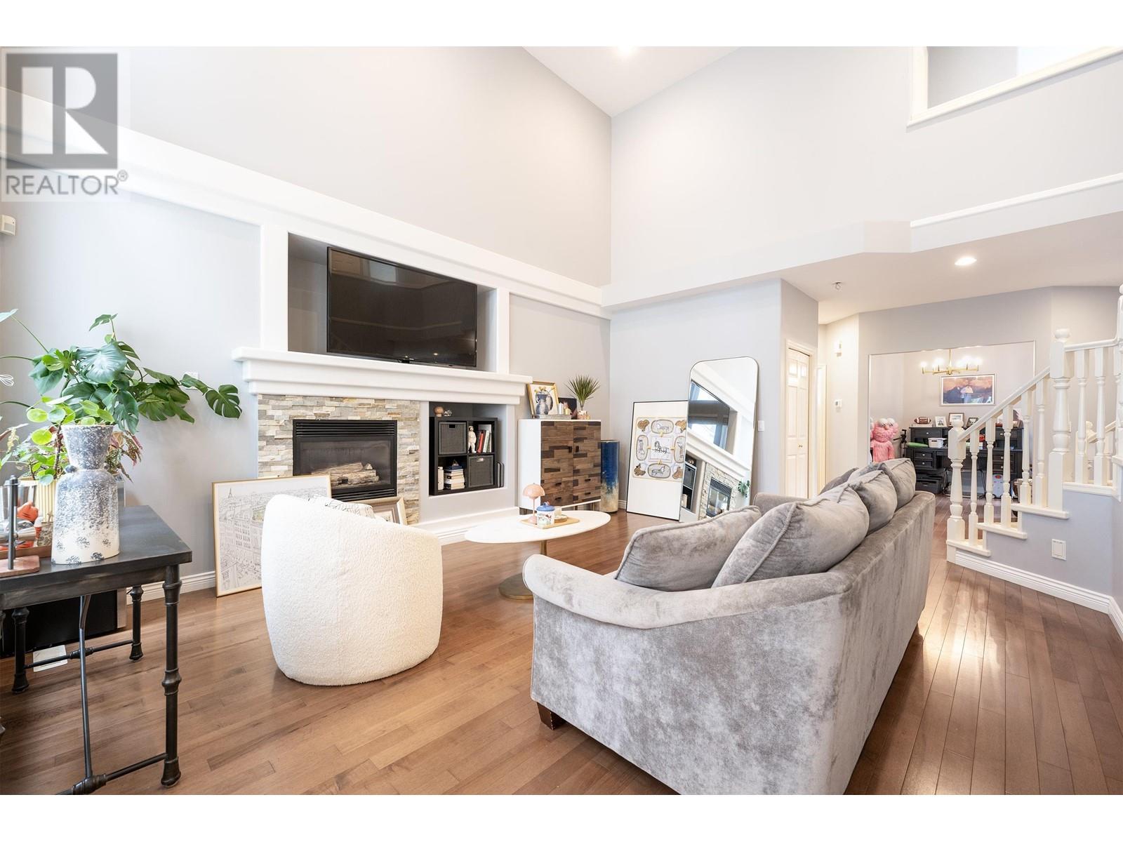3271 Chartwell Green, Coquitlam, British Columbia  V3E 3M9 - Photo 3 - R2971903
