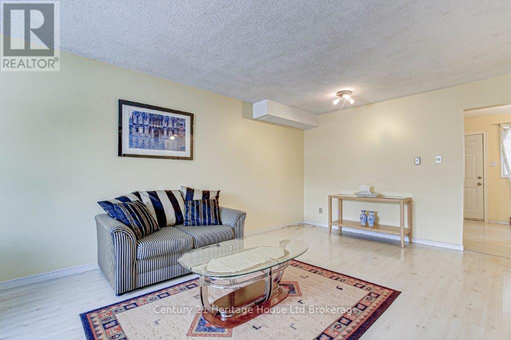 Property at 2 - 1215 CHEAPSIDE STREET image 5